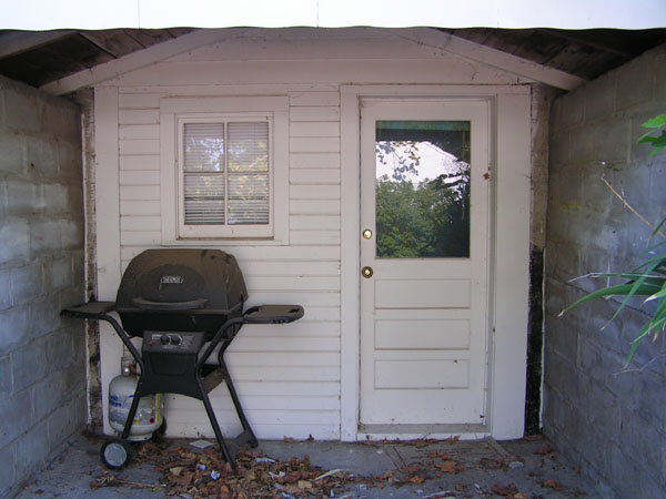 House_Side_2