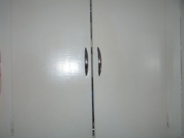 Kitchen_Cupboards_2